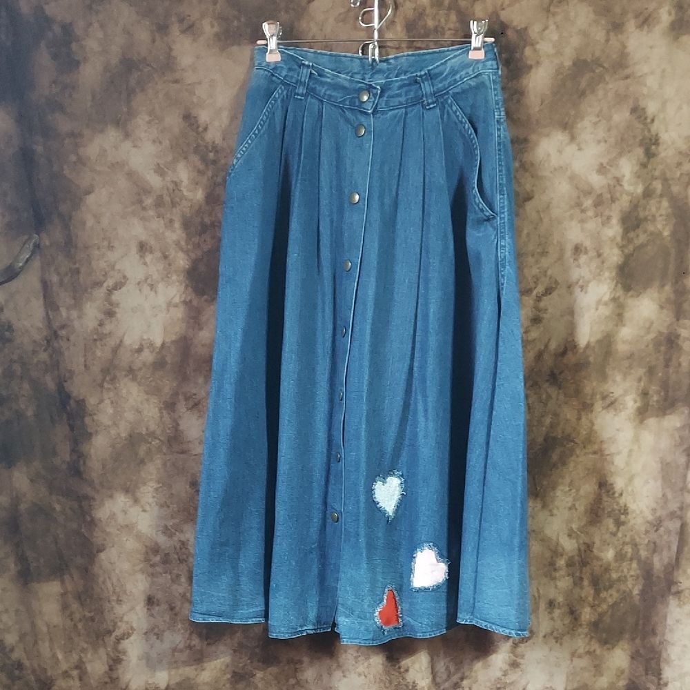 Carlyle Denim Circle Skirt with Heart Patches Size 10 Vintage Inv454